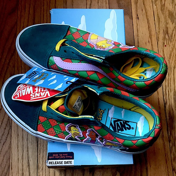 Vans x The Simpsons Moe’s Diner Old Skools NIB - Picture 4 of 8
